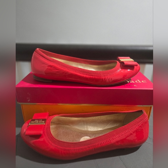 Shoes - Picture 2 of 5